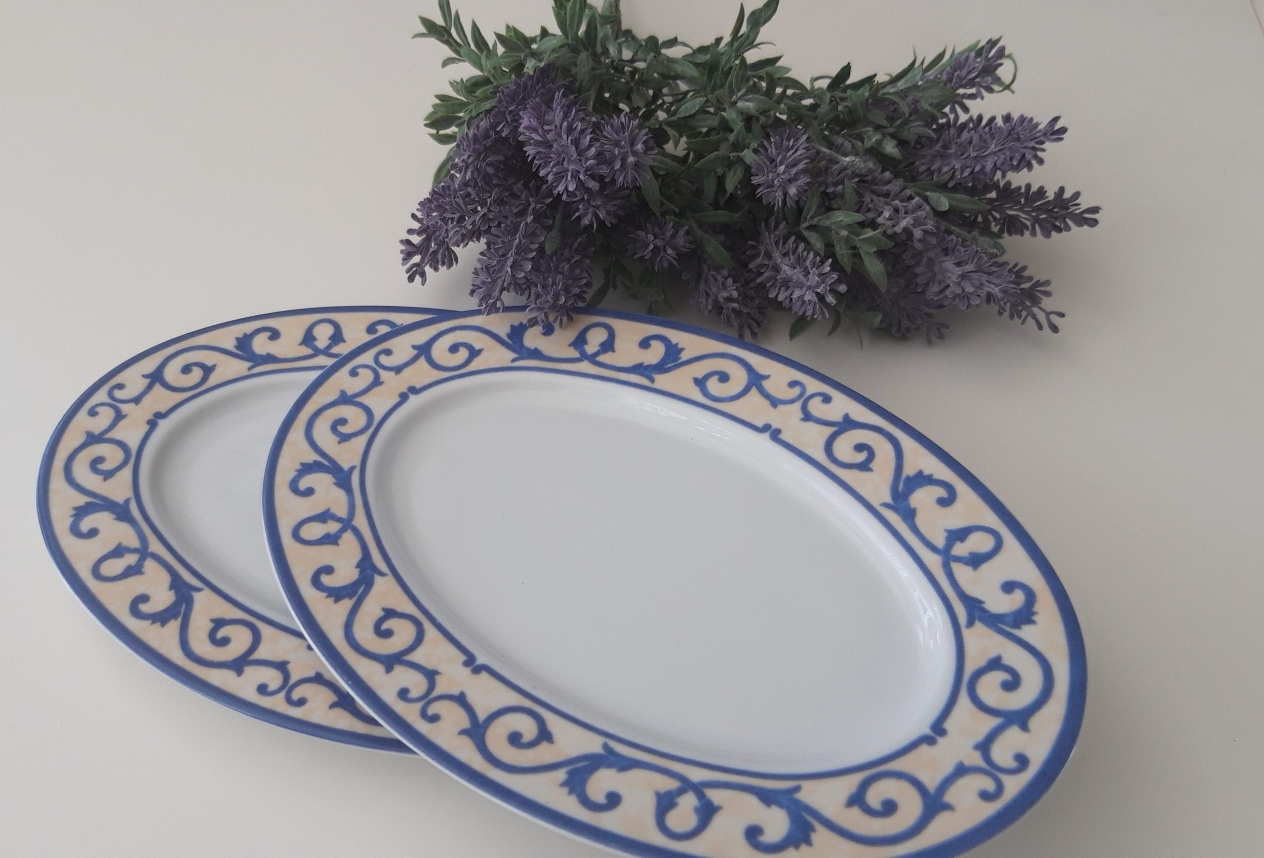 2 schaaltjes, clay of limoges, versailles