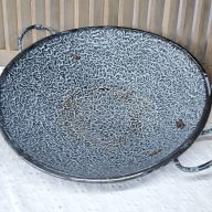 Gewolkte emaille wok