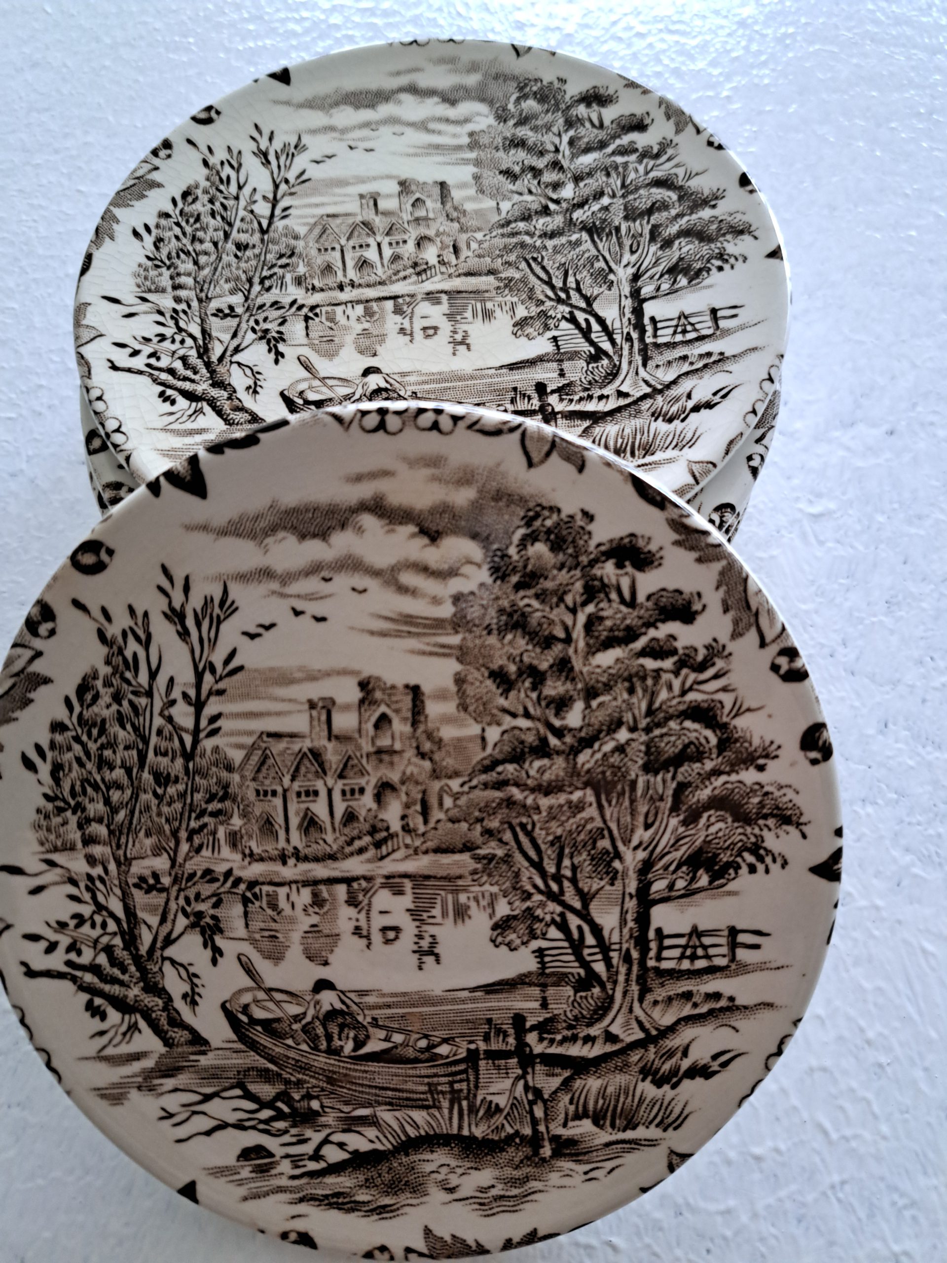 8 bordjes English Ironstone - Afbeelding 2