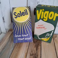 2 oude doosjes waspoeder